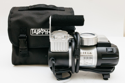 Компрессор 408Н "Тайфун" с фонарем (4)